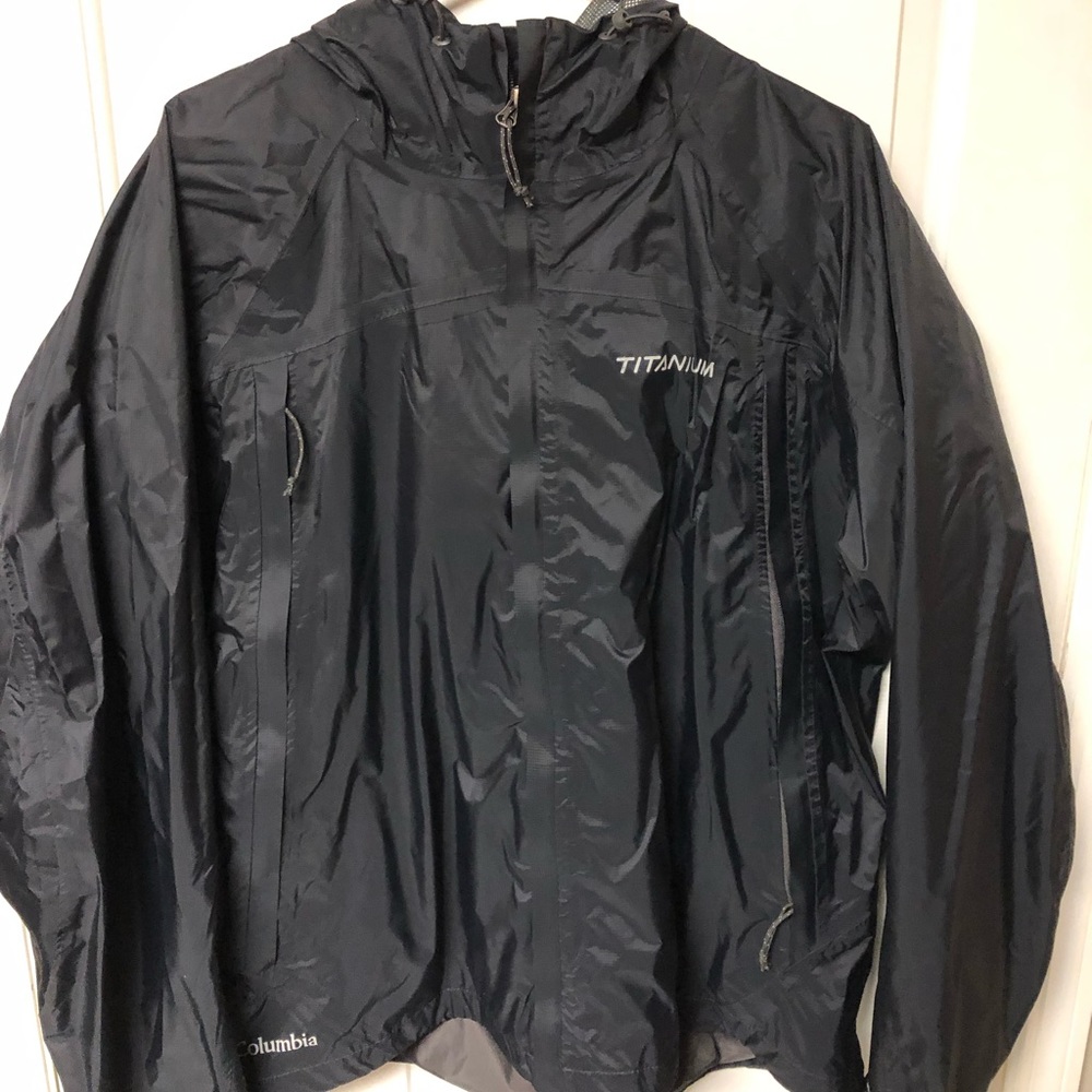 Columbia Titanium waterproof XL jacket